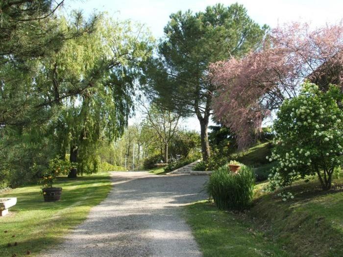 Gite De La Cheneraie Montpezat-de-Quercy Zewnętrze zdjęcie